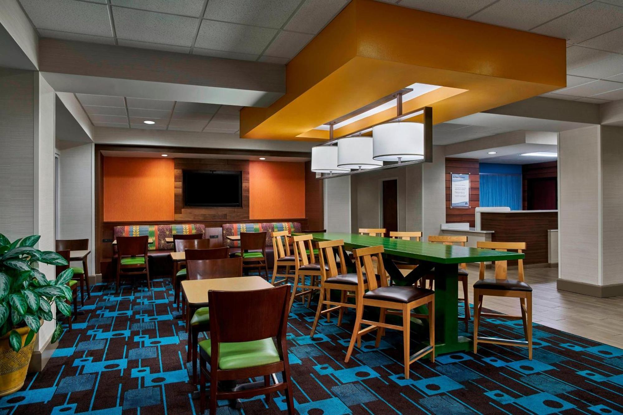 Fairfield Inn Myrtle Beach Broadway At The Beach Exterior foto